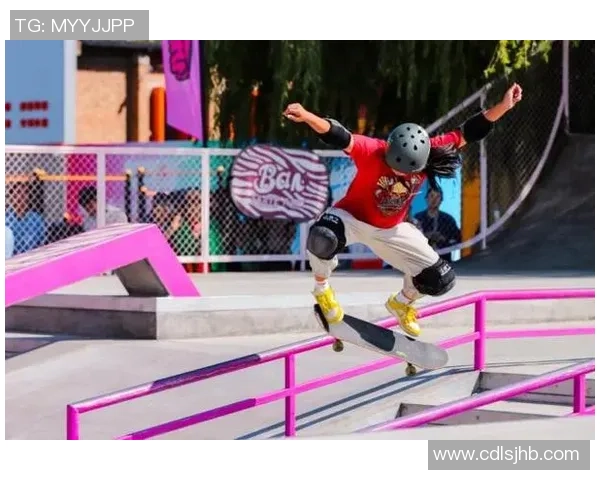 南京滑板队与重庆滑板队赛后复盘分析两队节奏对抗的精彩瞬间与战术布局 南京滑板队与重庆滑板队赛后复盘分析两队节奏对抗的精彩瞬间与战术布局