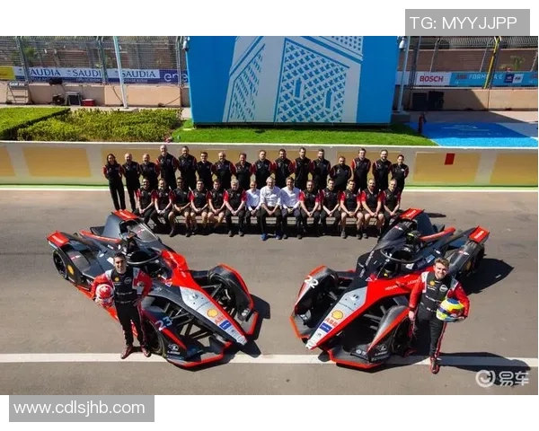 广州飞盘队在极限运动会积分榜上以64分稳居第一名展现强劲实力