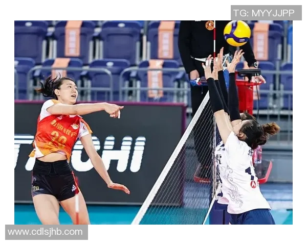 深圳排球队的耐力训练与比赛表现深度剖析 深圳排球队的耐力训练与比赛表现深度剖析